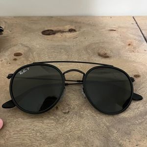 Raybans all black round double bridge polarized, comes with sunglass case